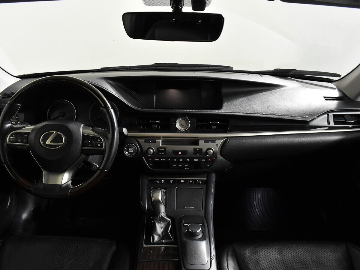 Lexus ES, 2.5 л, АТ, 2017 фото 8