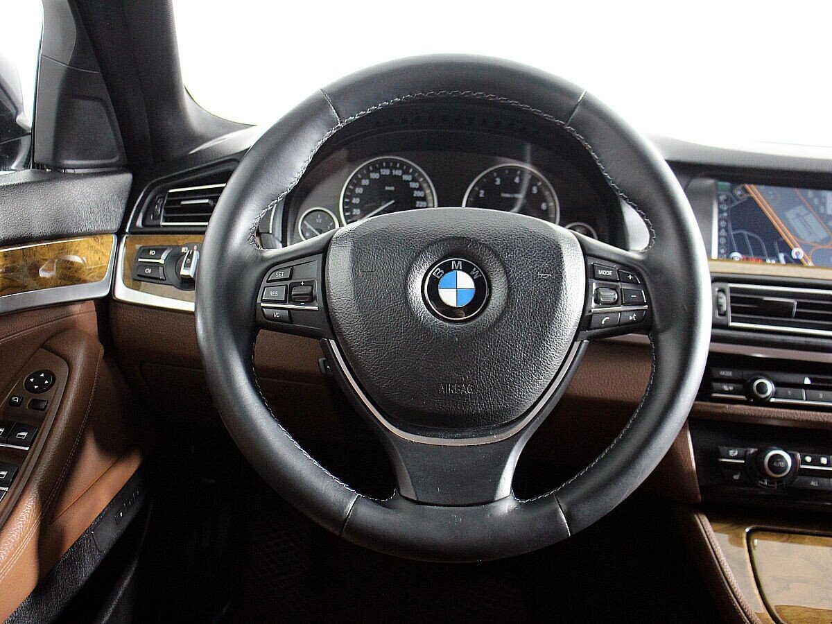 BMW 5 серии, 2.5 л, АТ, 2011 фото 7