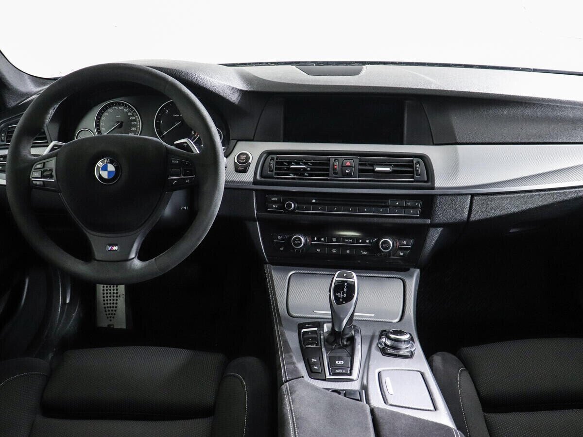 BMW 5 серии, 2.5 л, АТ, 2010 фото 8