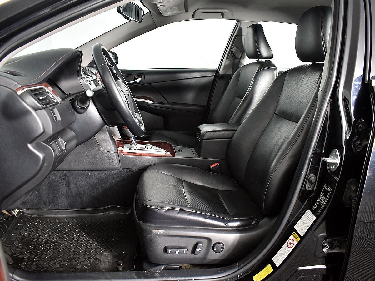 Toyota Camry, 2.5 л, АТ, 2012 фото 10