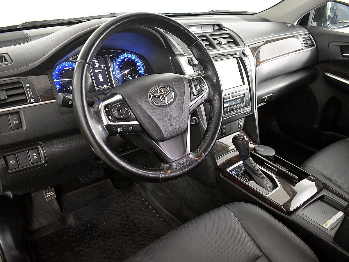 Toyota Camry, 2.5 л, АТ, 2017 фото 5