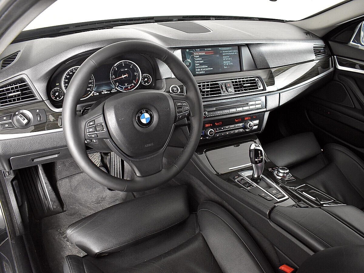 BMW 5 серии, 3.0 л, АТ, 2013 фото 6