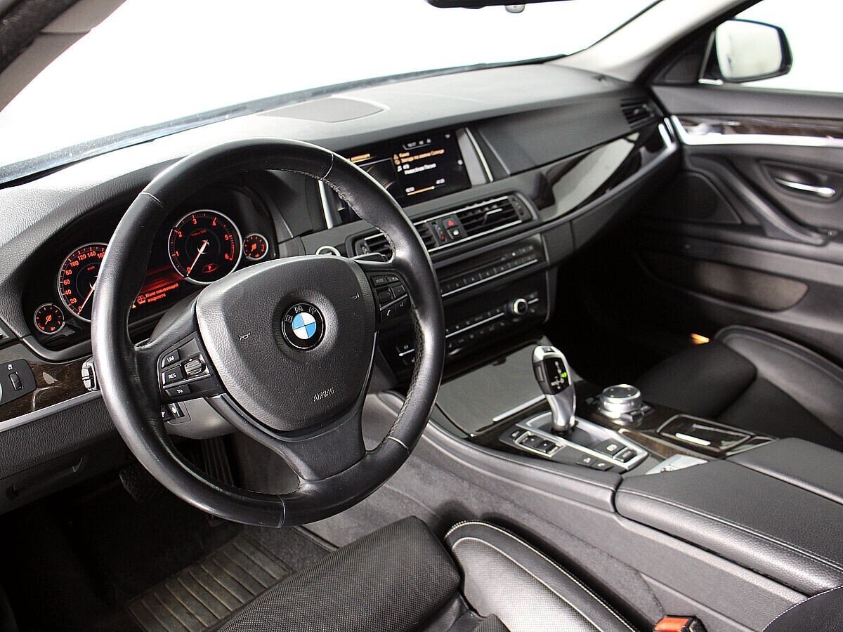 BMW 5 серии, 2.0 л, АТ, 2015 фото 6