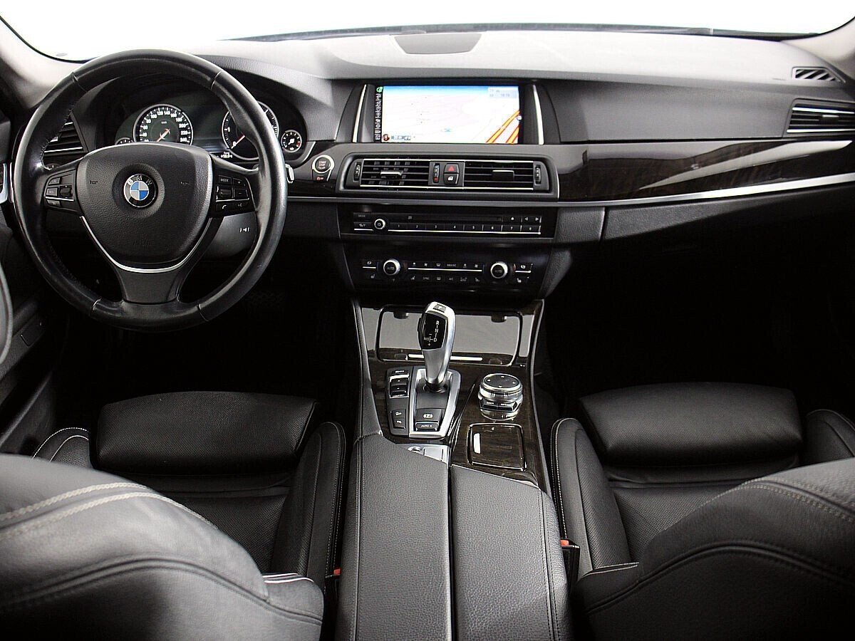 BMW 5 серии, 2.0 л, АТ, 2015 фото 8