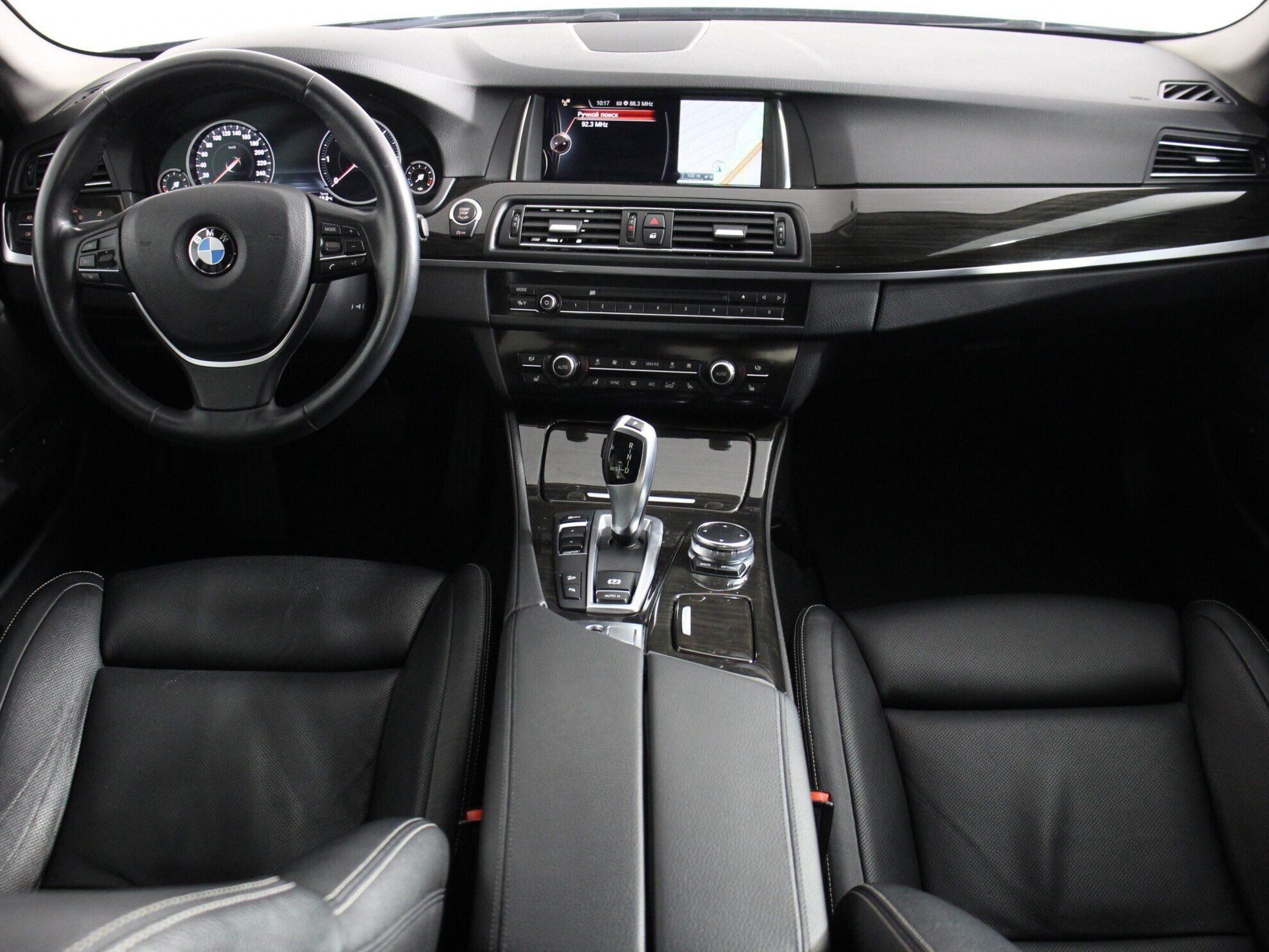 BMW 5 серии, 2.0 л, АТ, 2016 фото 8