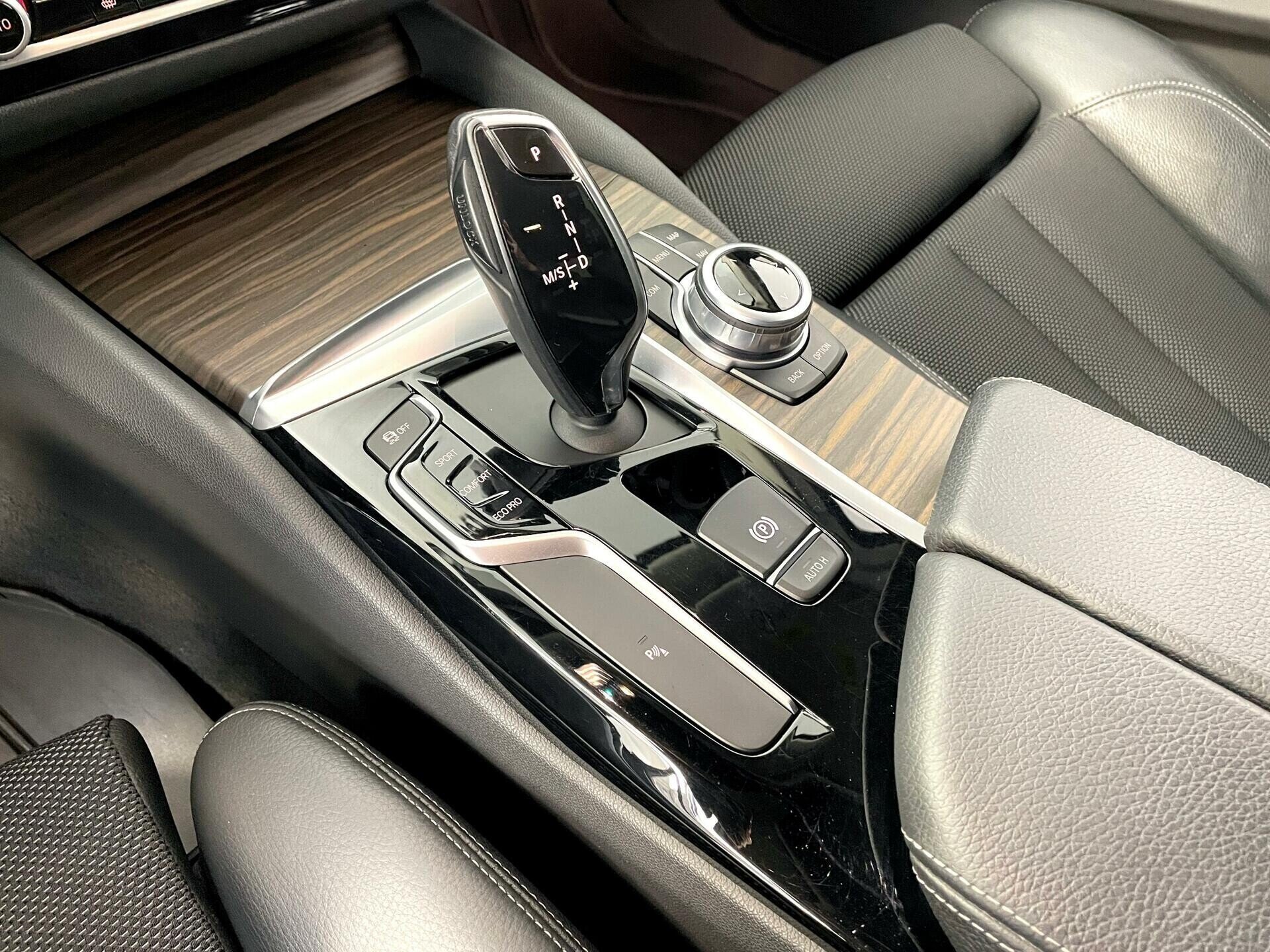 BMW 5 серии, 2.0 л, АТ, 2017 фото 2