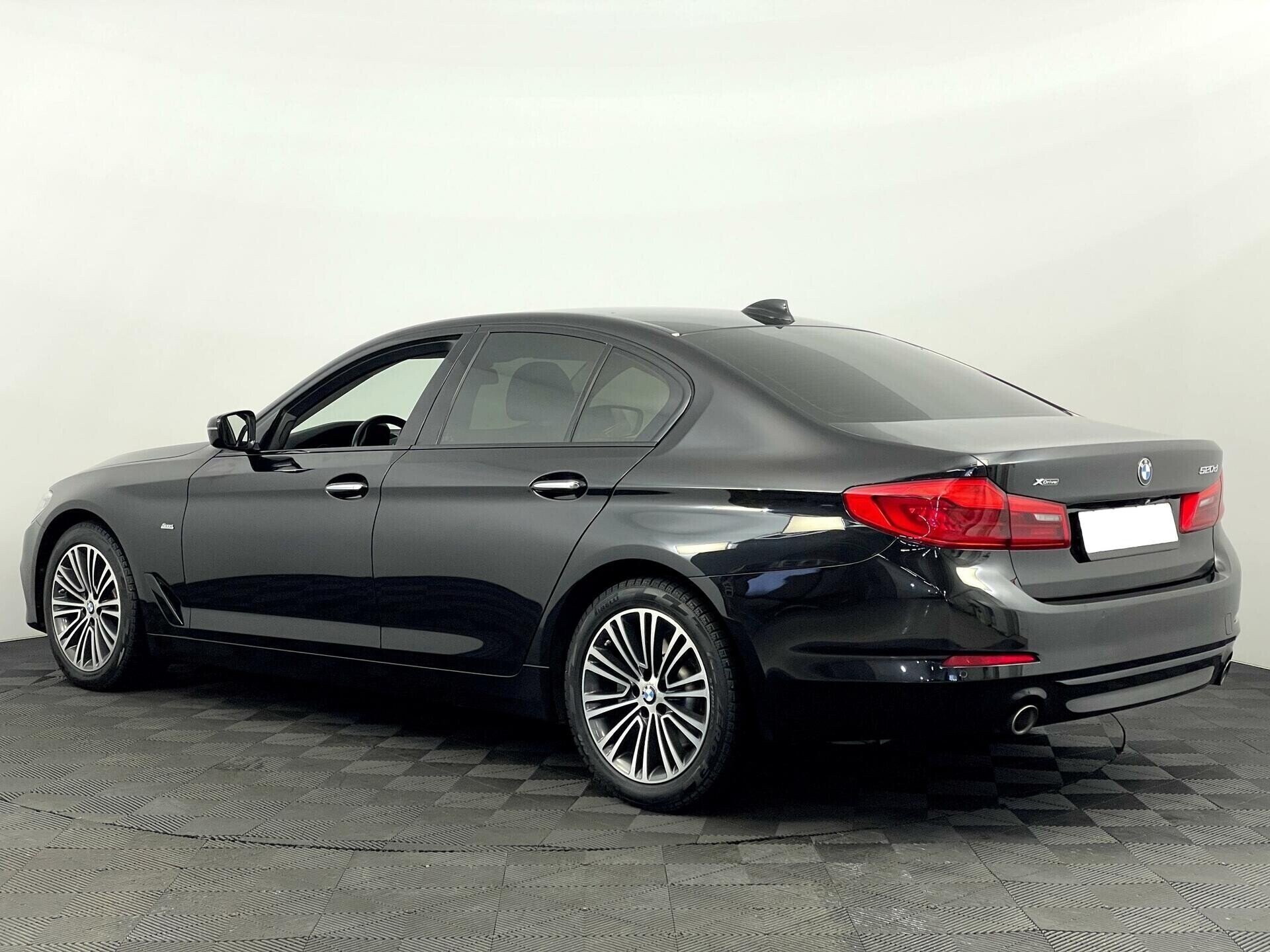 BMW 5 серии, 2.0 л, АТ, 2017 фото 6