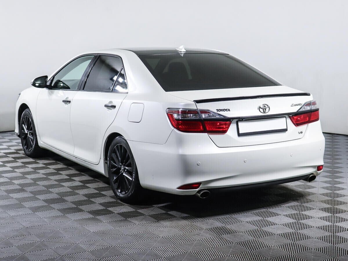 Toyota Camry, 3.5 л, АТ, 2017 фото 6