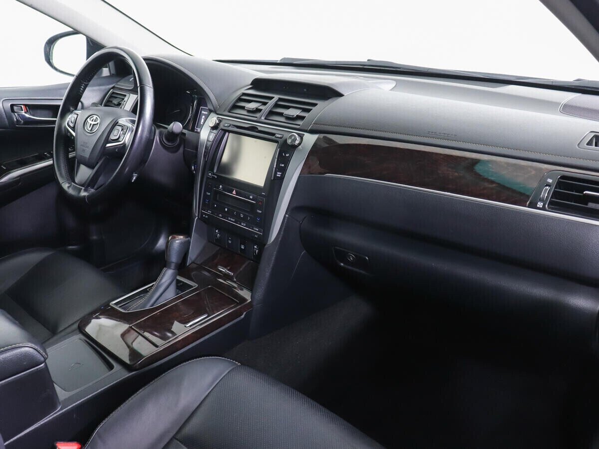 Toyota Camry, 3.5 л, АТ, 2017 фото 10