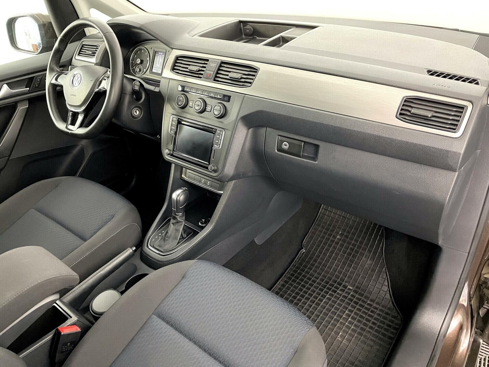 Volkswagen Caddy, 1.4 л, Робот, 2019 фото 2