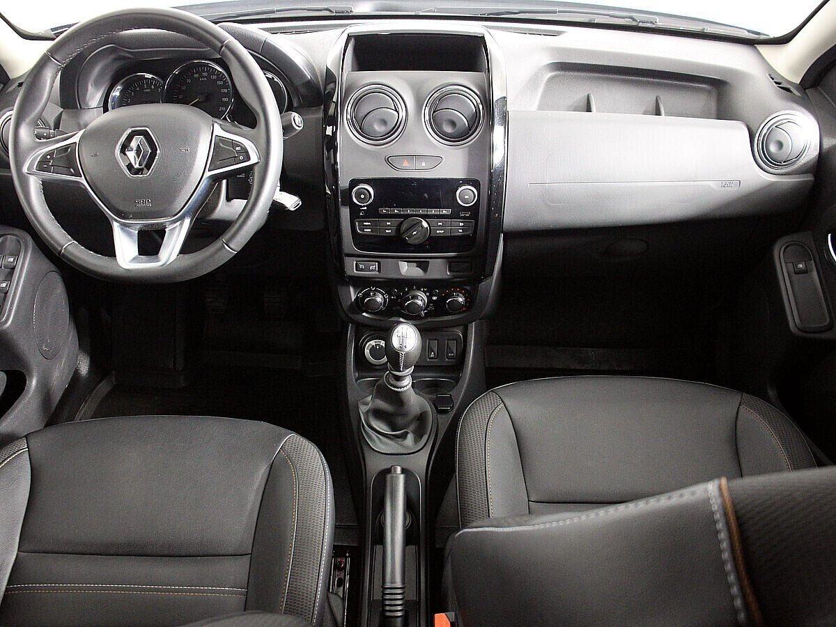 Renault Duster, 2.0 л, МТ, 2019 фото 8