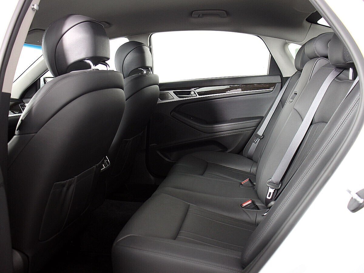 Genesis G80, 2.0 л, АТ, 2018 фото 1