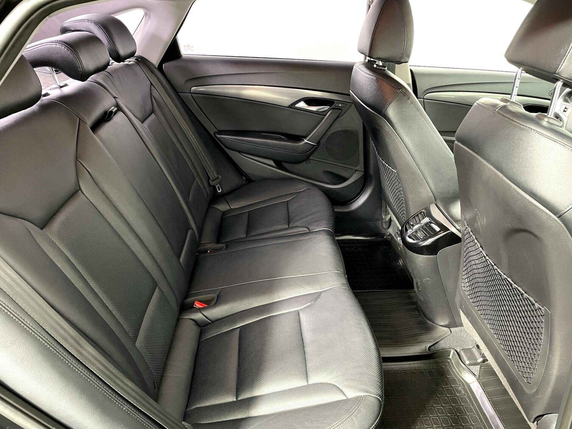 Hyundai i40, 2.0 л, АТ, 2016 фото 1
