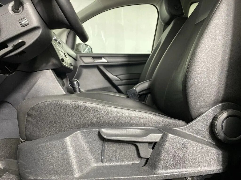 Volkswagen Caddy, 1.4 л, Робот, 2019 фото 6