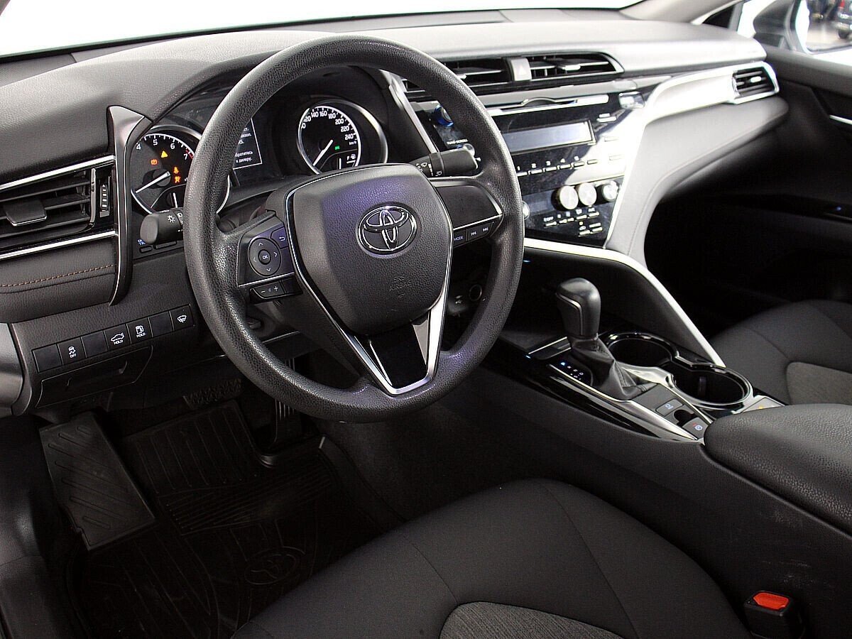 Toyota Camry, 2.0 л, АТ, 2019 фото 5