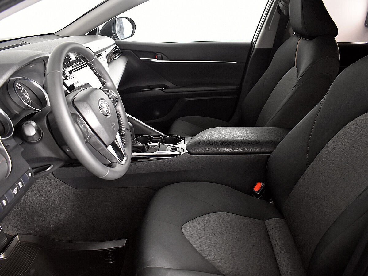 Toyota Camry, 2.5 л, Вариатор, 2020 фото 7