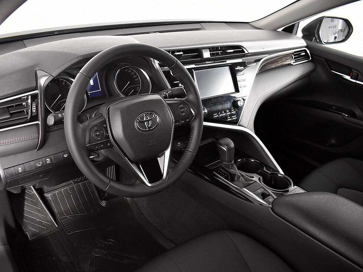 Toyota Camry, 2.5 л, Вариатор, 2020 фото 8