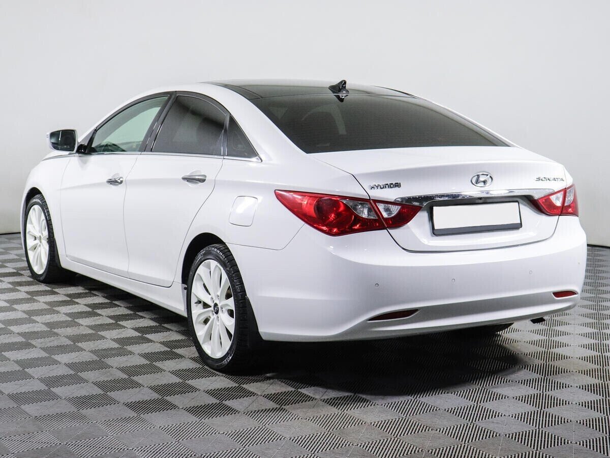 Hyundai Sonata, 2.0 л, АТ, 2011 фото 6
