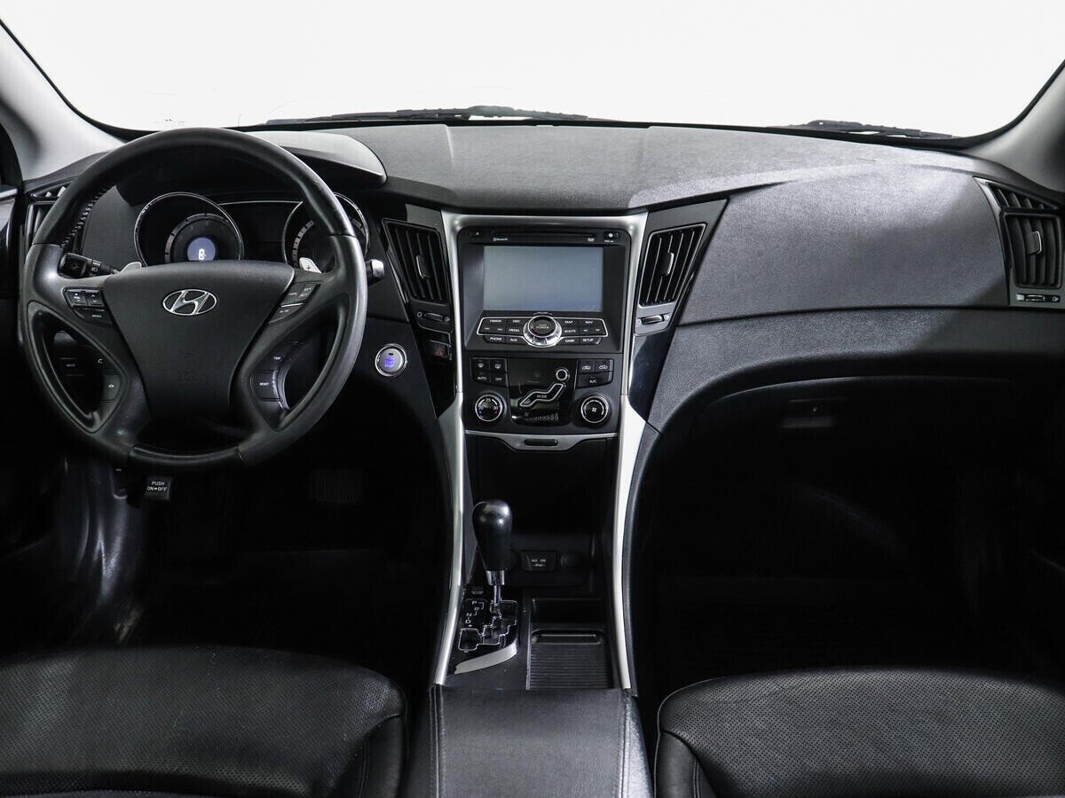 Hyundai Sonata, 2.0 л, АТ, 2011 фото 8