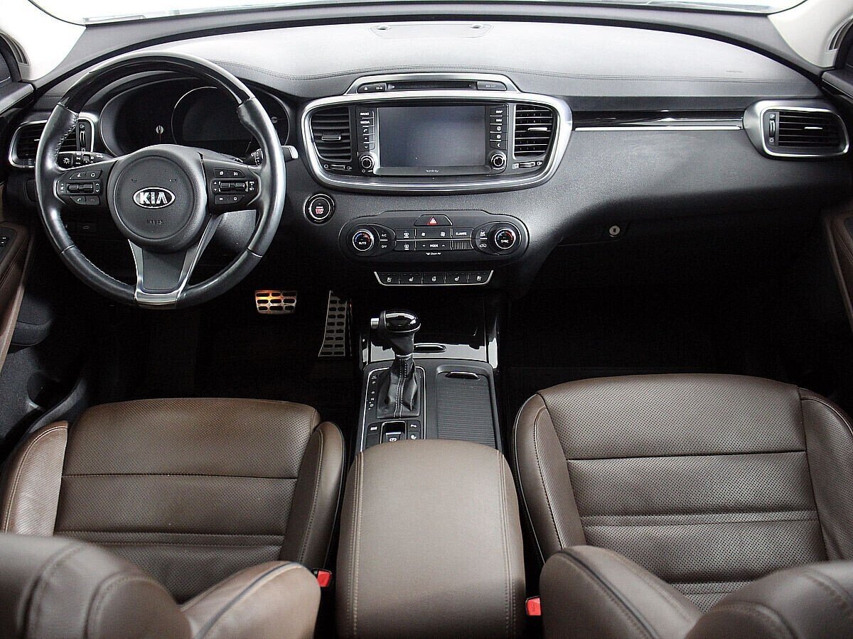 Kia Sorento, 2.2 л, АТ, 2017 фото 6
