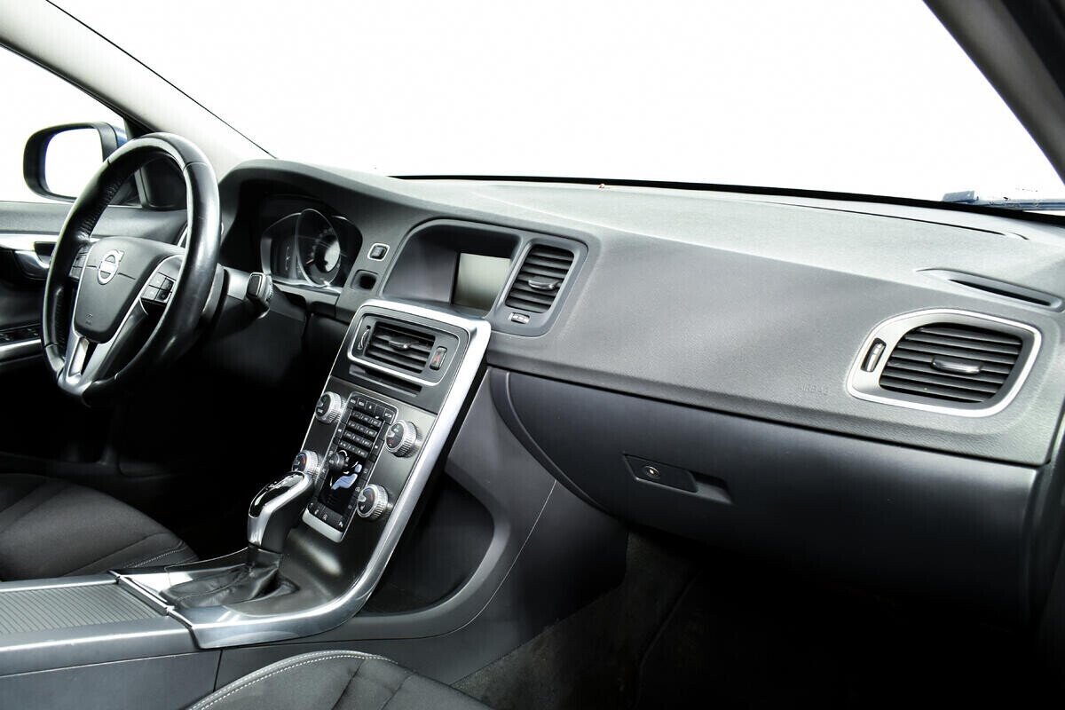 Volvo S60, 2.5 л, АТ, 2014 фото 2