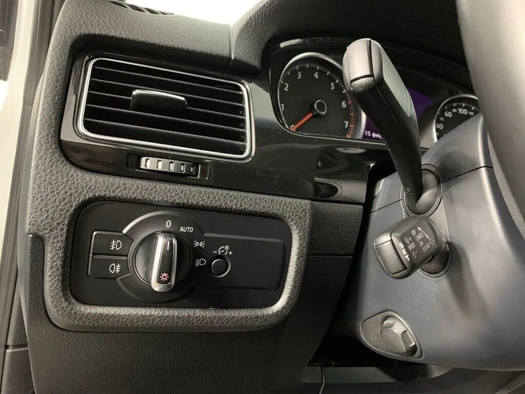 Volkswagen Touareg, 3.6 л, АТ, 2012 фото 5