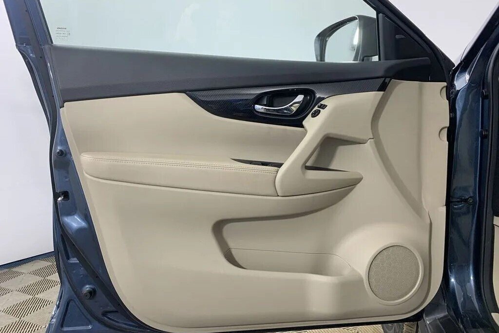 Nissan X-Trail LE, 2.5 л, Вариатор, 2020 фото 5
