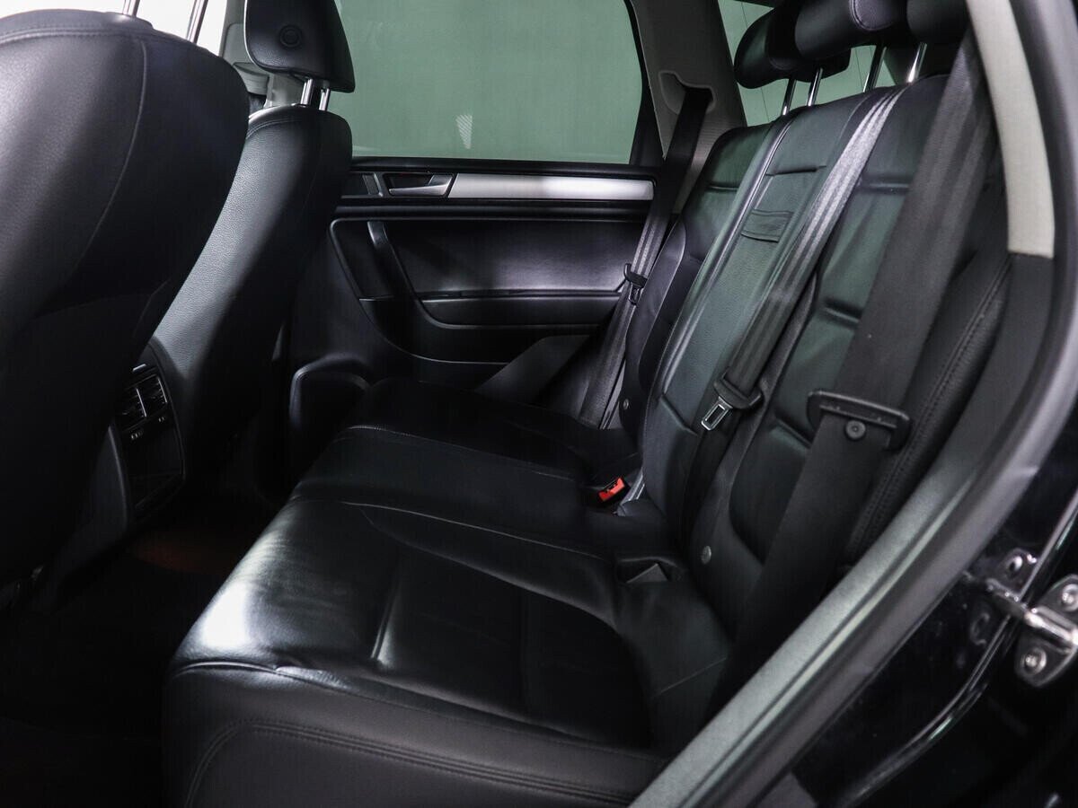 Volkswagen Touareg, 3.6 л, АТ, 2013 фото 1
