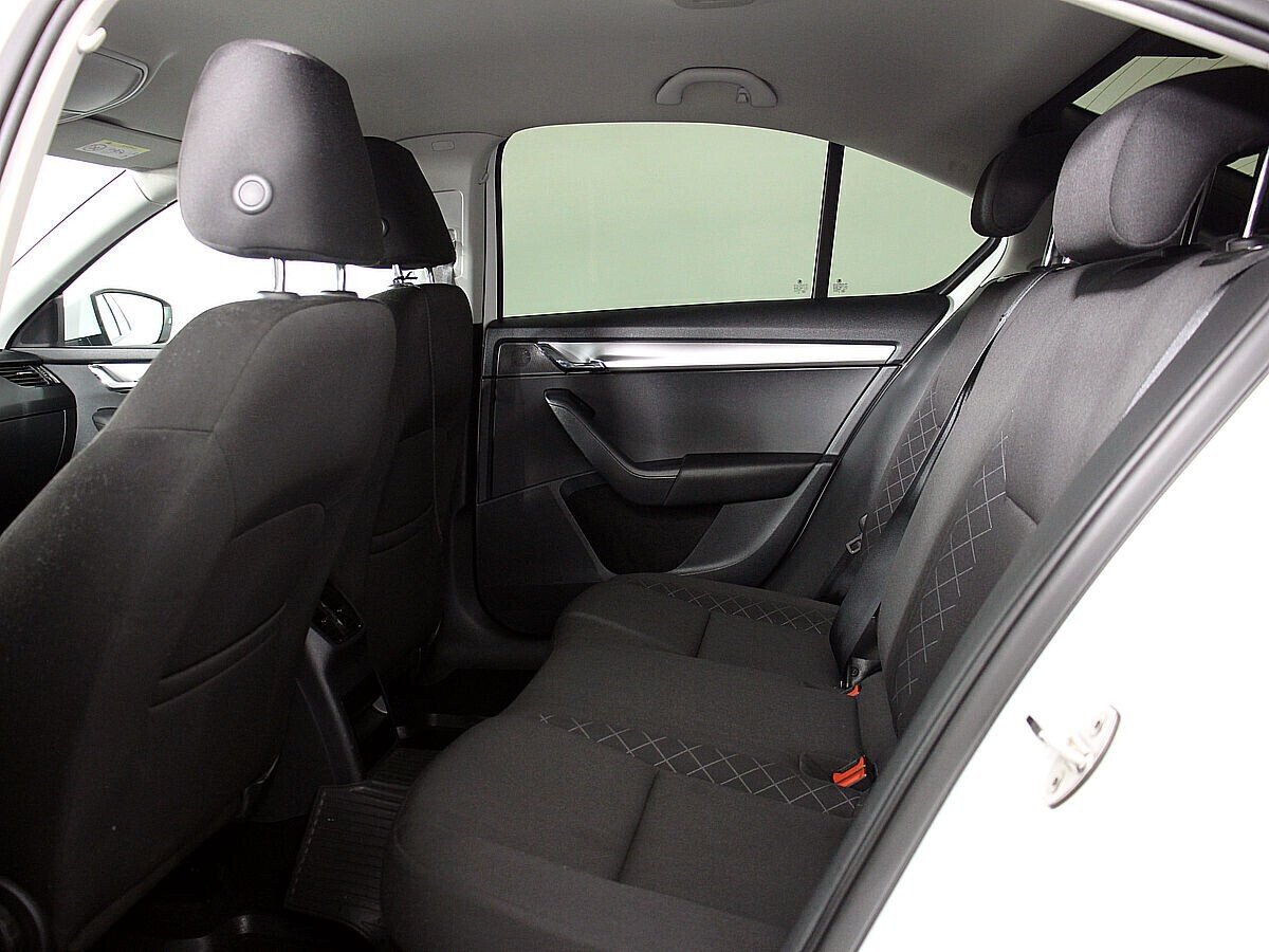 Skoda Octavia, 1.6 л, АТ, 2019 фото 1