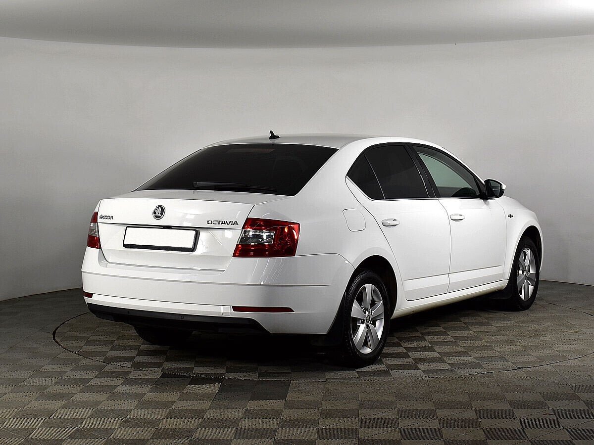 Skoda Octavia, 1.0 л, Робот, 2020 фото 4