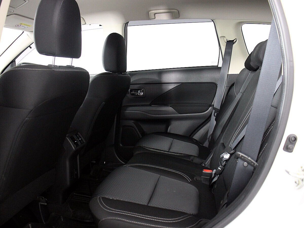 Mitsubishi Outlander, 2.0 л, Вариатор, 2020 фото 1