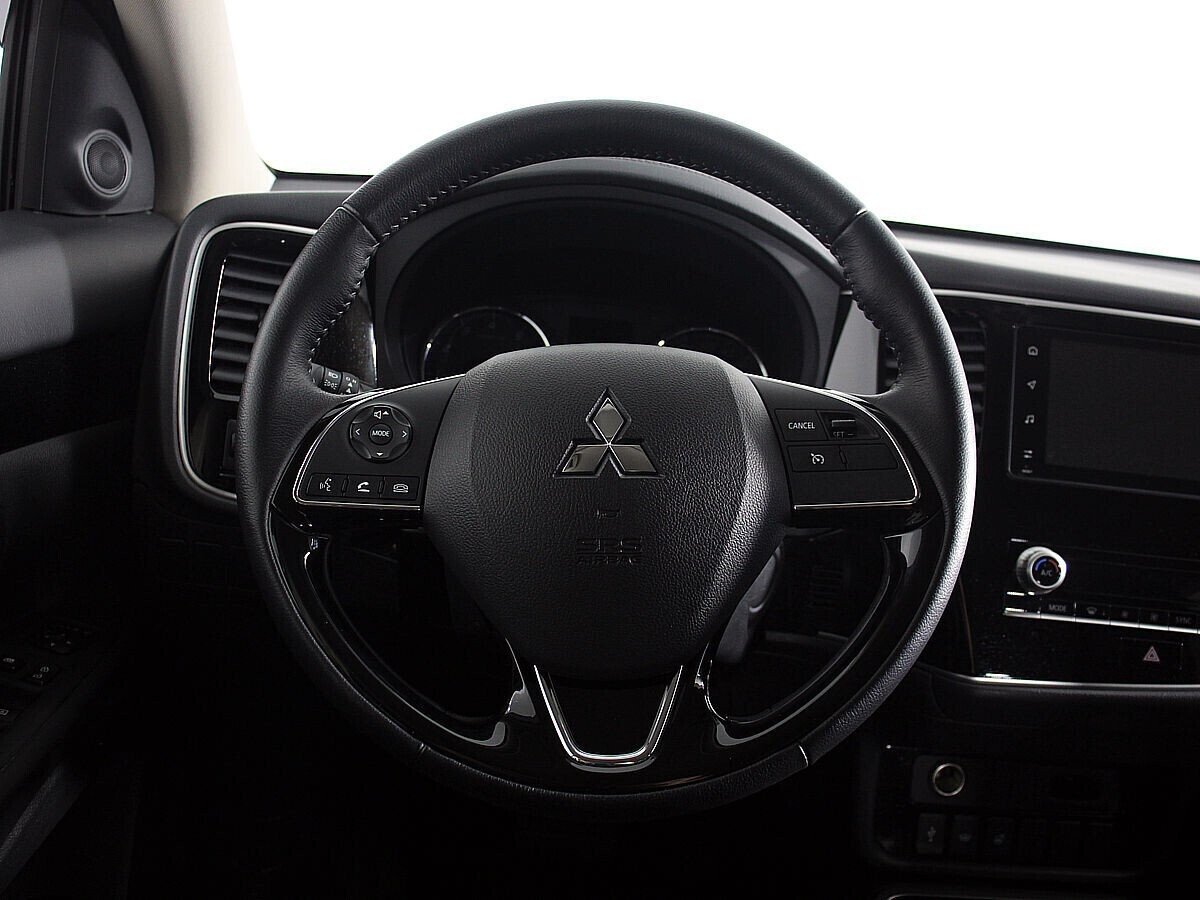 Mitsubishi Outlander, 2.0 л, Вариатор, 2020 фото 8