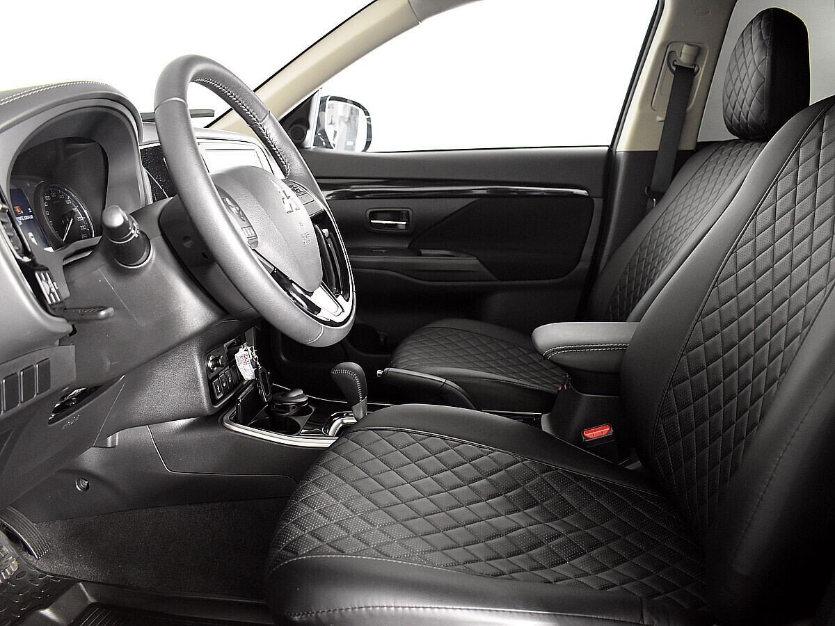 Mitsubishi Outlander, 2.0 л, Вариатор, 2020 фото 5