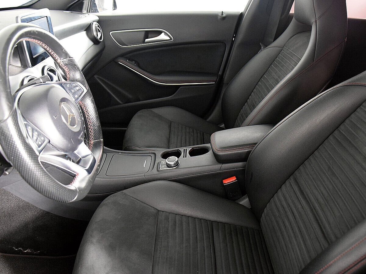 Mercedes-Benz CLA, 2.0 л, Робот, 2015 фото 5