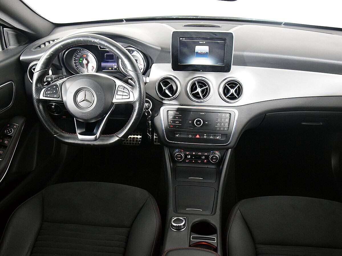 Mercedes-Benz CLA, 2.0 л, Робот, 2015 фото 2