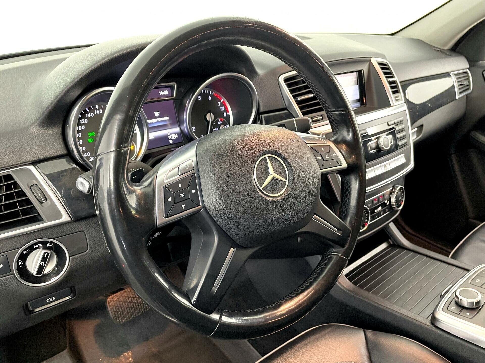 Mercedes-Benz M-Класс, 3.5 л, АТ, 2012 фото 8