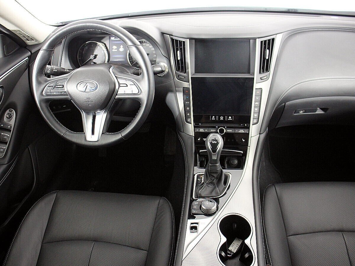 Infiniti Q50, 2.0 л, АТ, 2018 фото 7