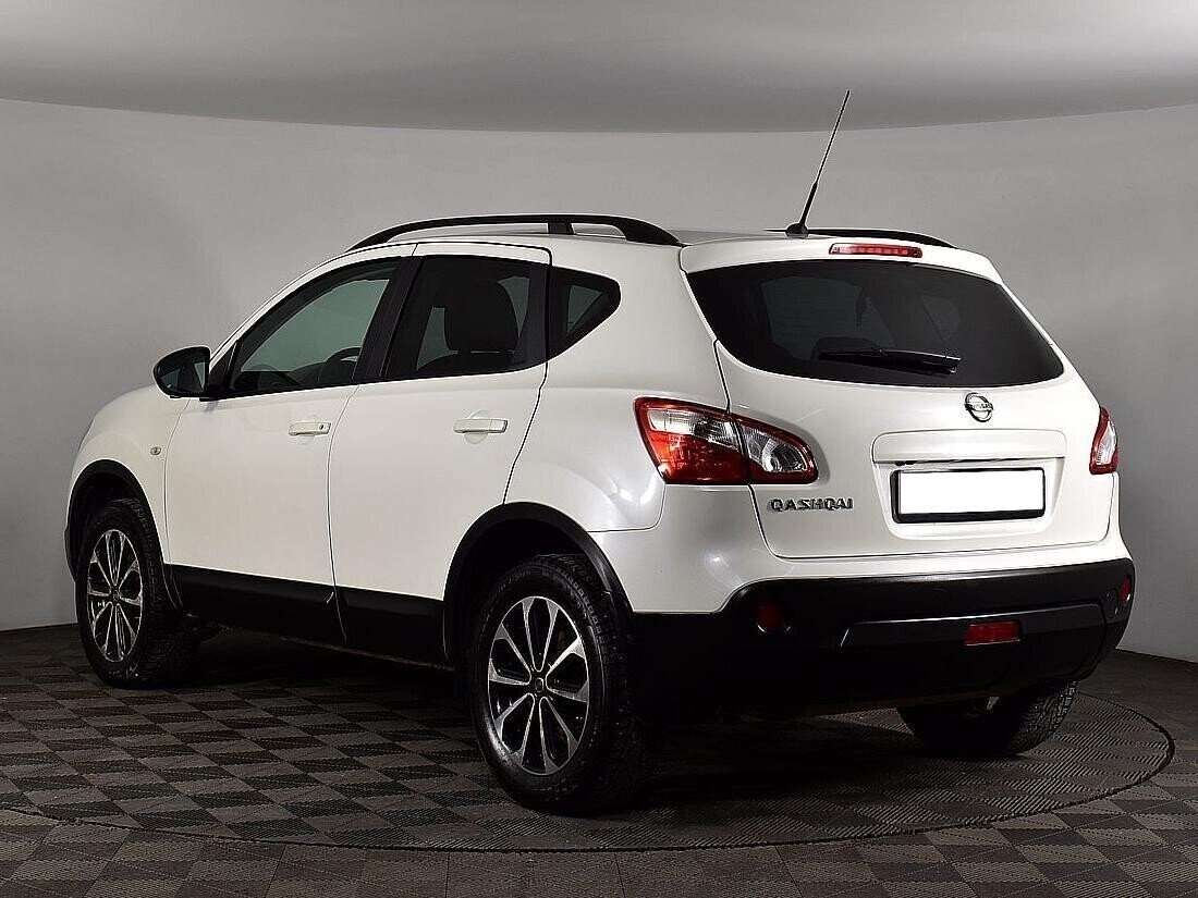Nissan Qashqai, 2.0 л, Вариатор, 2013 фото 6