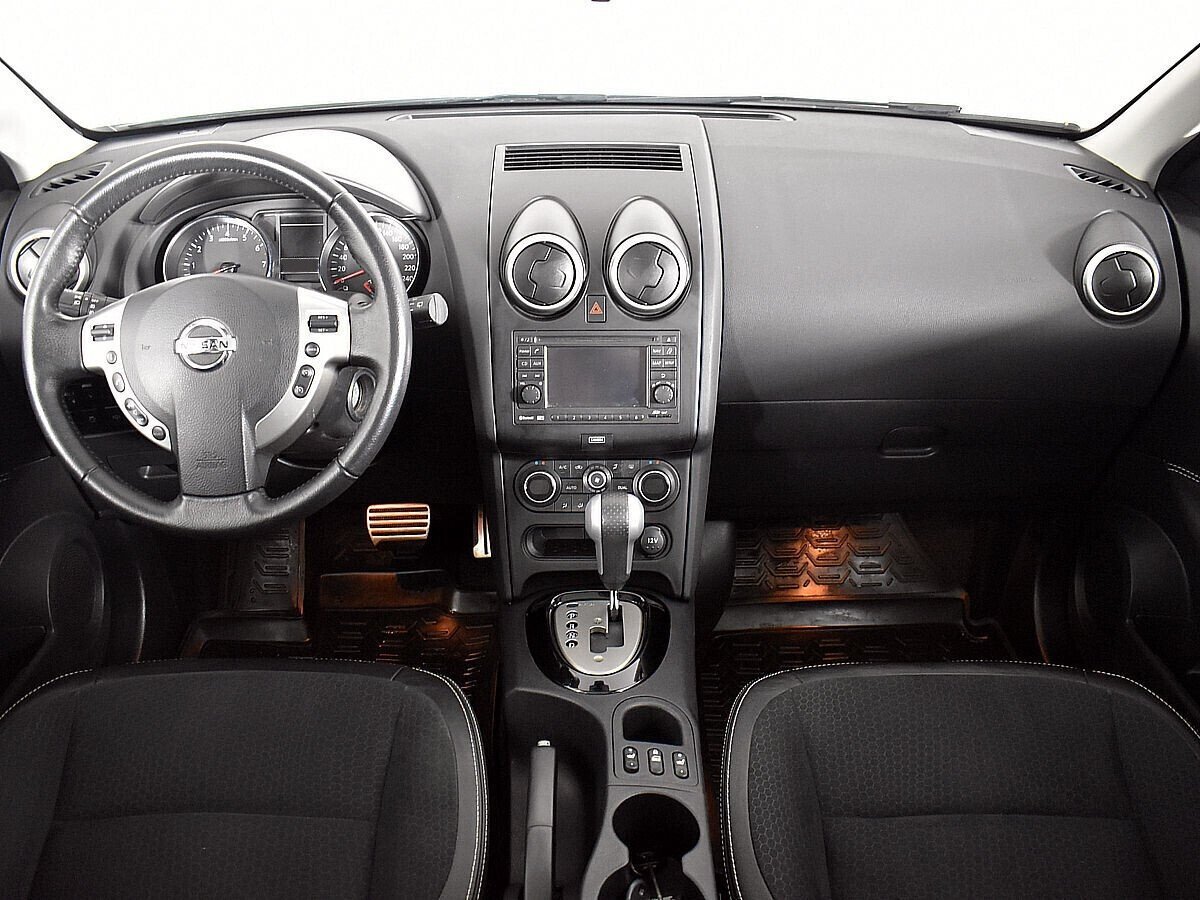 Nissan Qashqai, 2.0 л, Вариатор, 2013 фото 9
