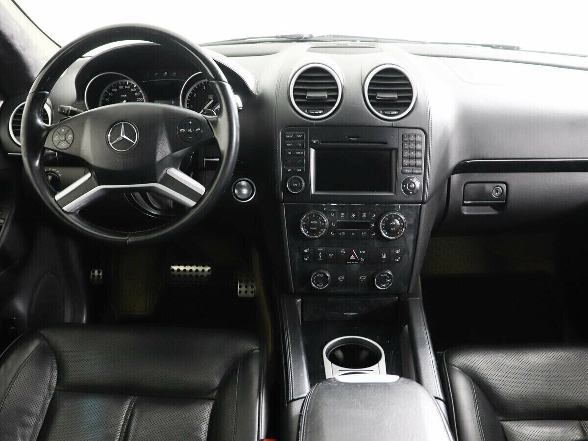 Mercedes-Benz GL-Класс, 5.5 л, АТ, 2011 фото 12