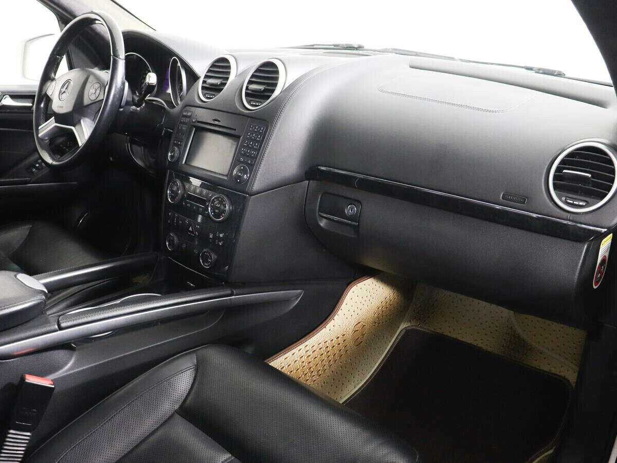 Mercedes-Benz GL-Класс, 5.5 л, АТ, 2011 фото 2