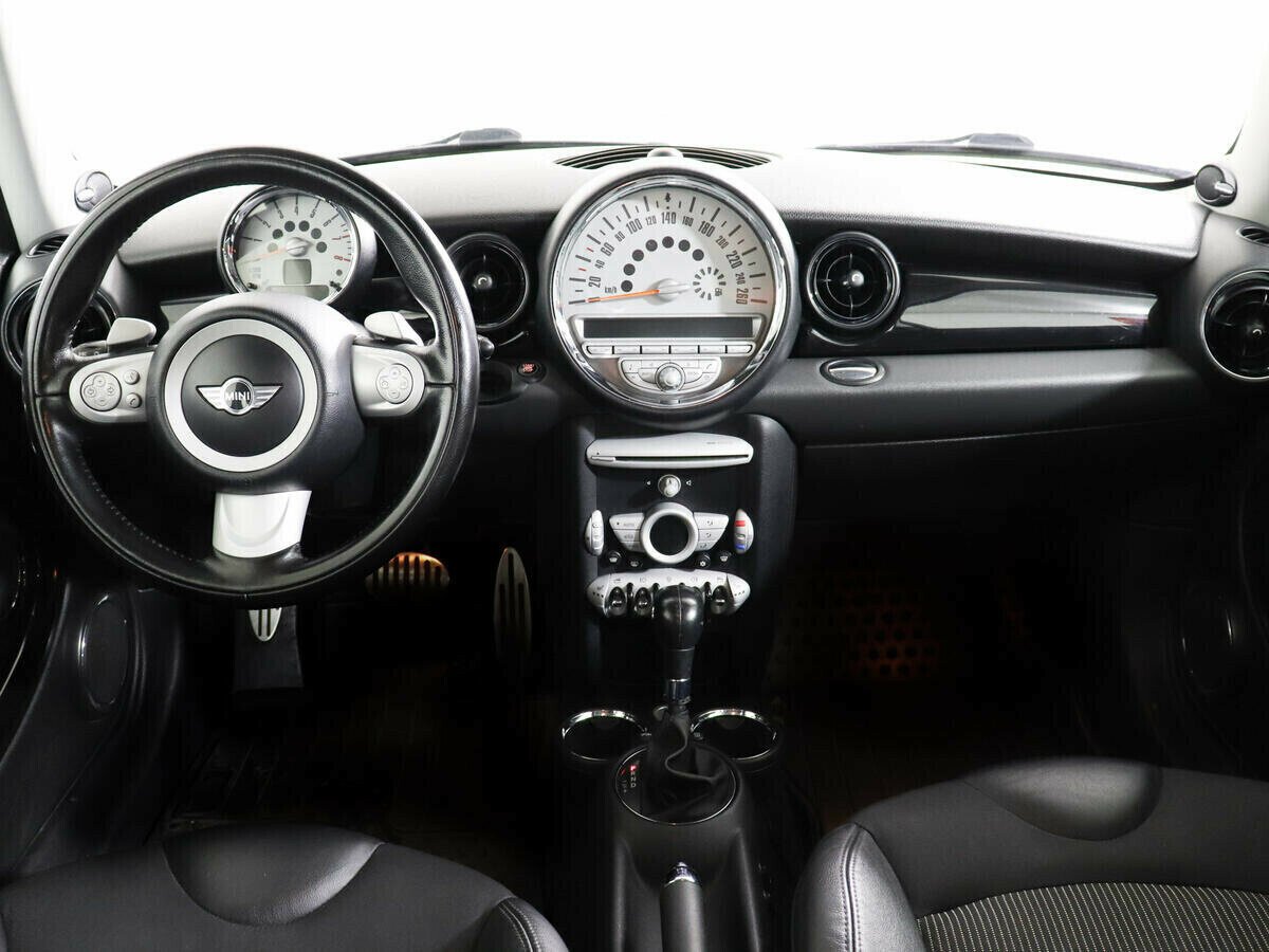 MINI Hatch, 1.6 л, АТ, 2010 фото 12