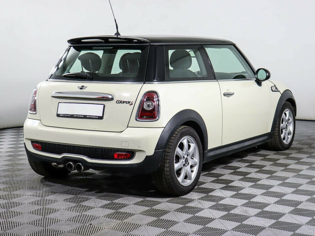 MINI Hatch, 1.6 л, АТ, 2010 фото 4