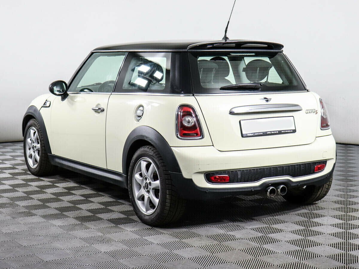 MINI Hatch, 1.6 л, АТ, 2010 фото 6