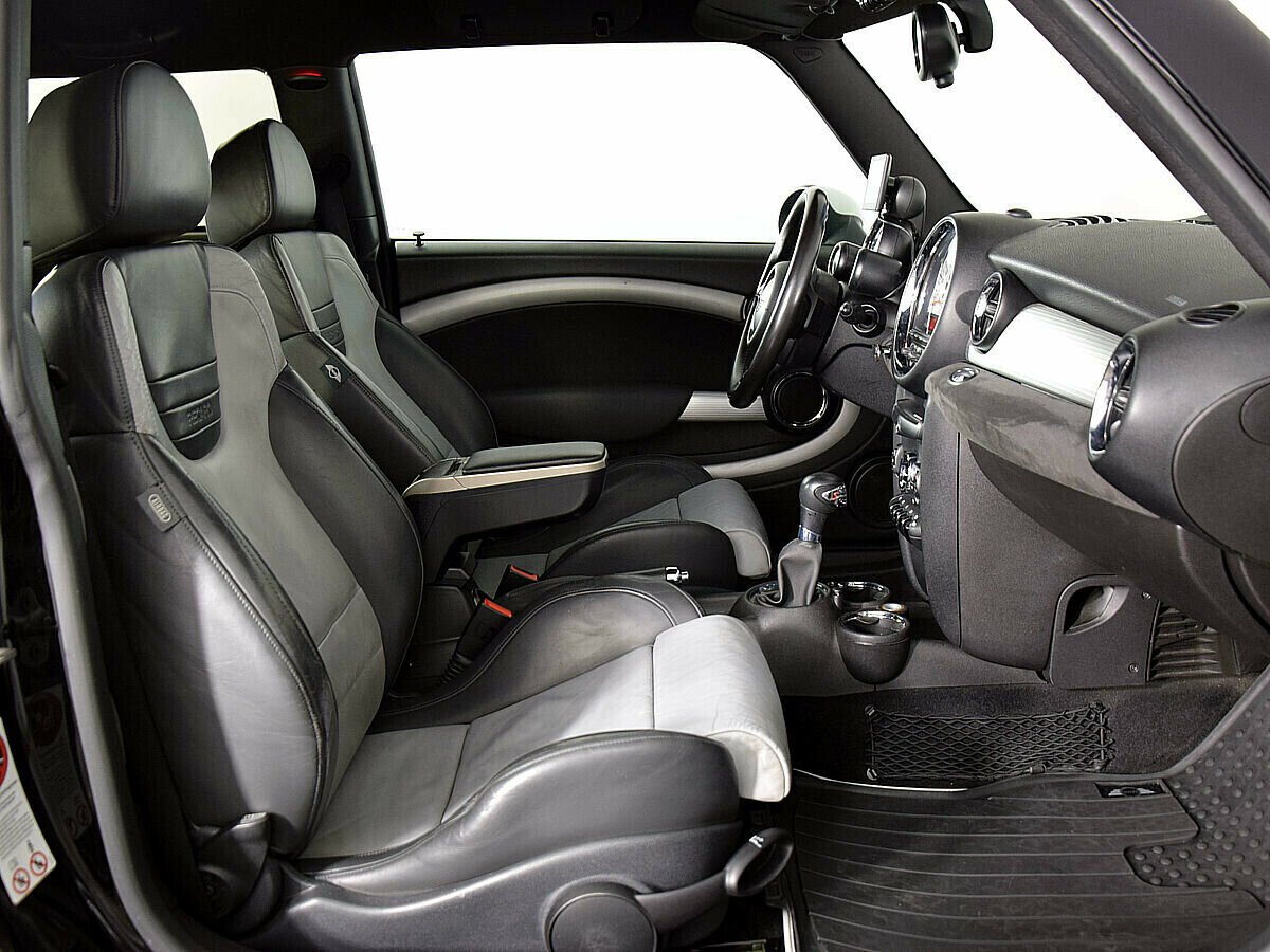 MINI Hatch, 1.6 л, АТ, 2012 фото 2