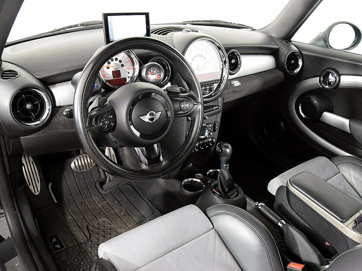 MINI Hatch, 1.6 л, АТ, 2012 фото 11