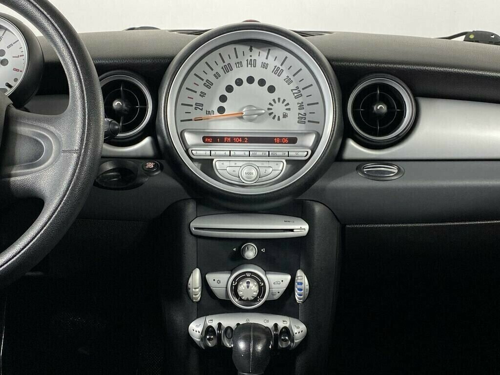 MINI Hatch, 1.6 л, АТ, 2010 фото 13