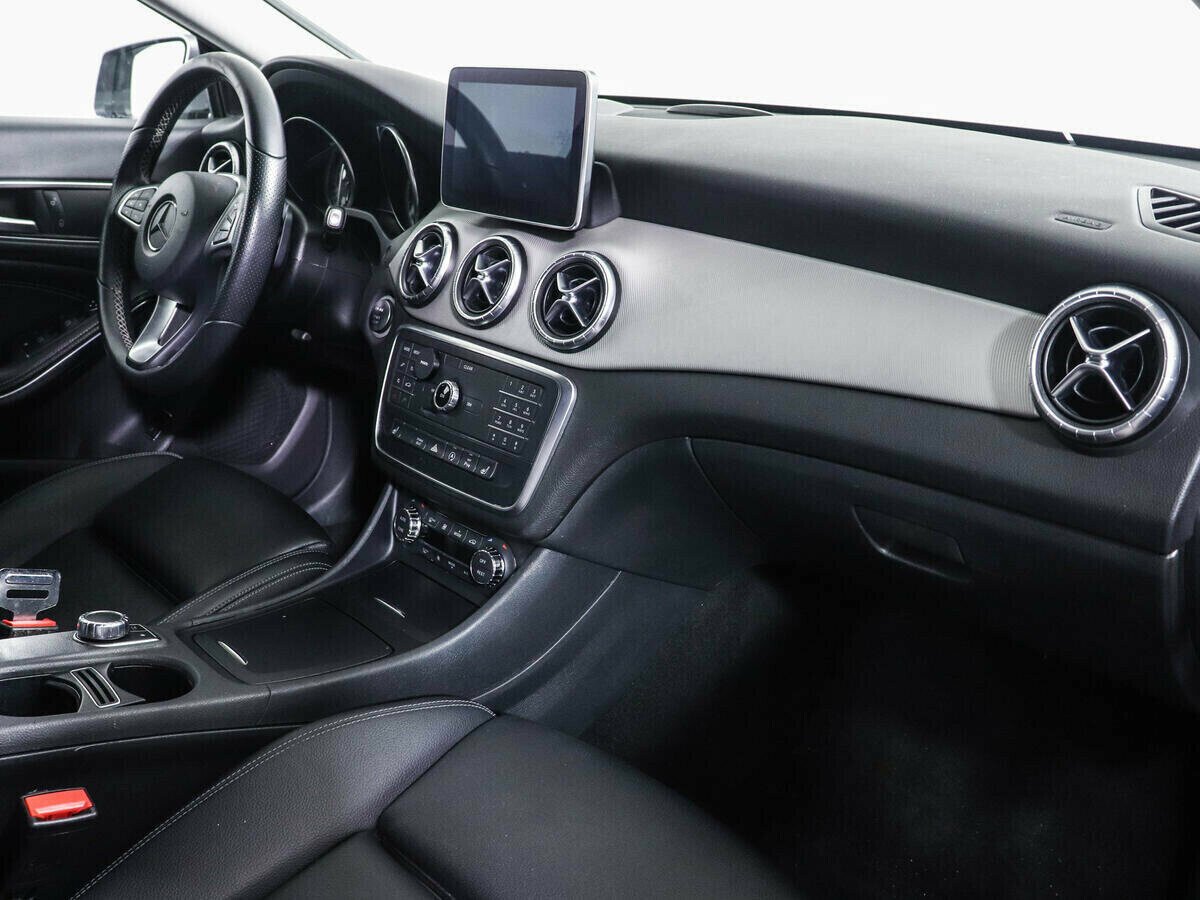 Mercedes-Benz CLA, 2.0 л, Робот, 2015 фото 2