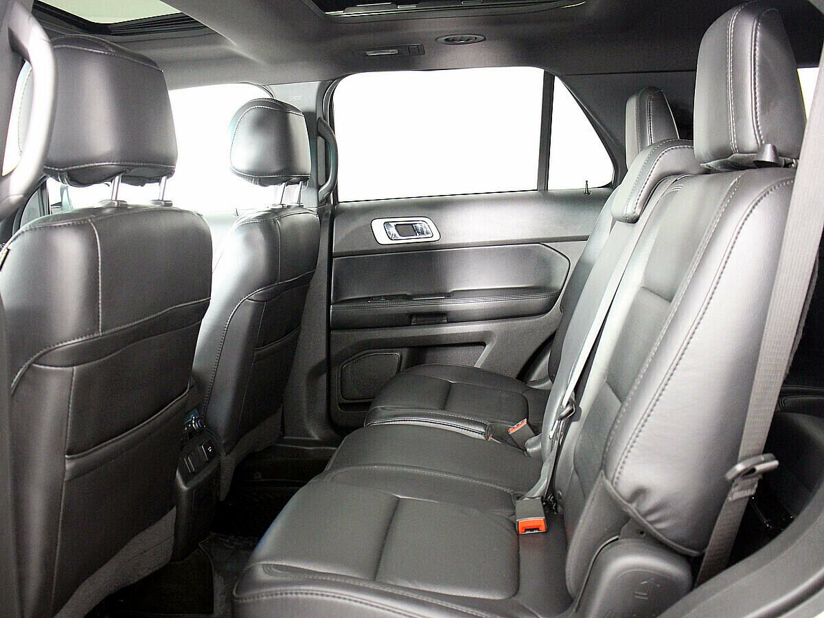 Ford Explorer, 3.5 л, АТ, 2014 фото 15
