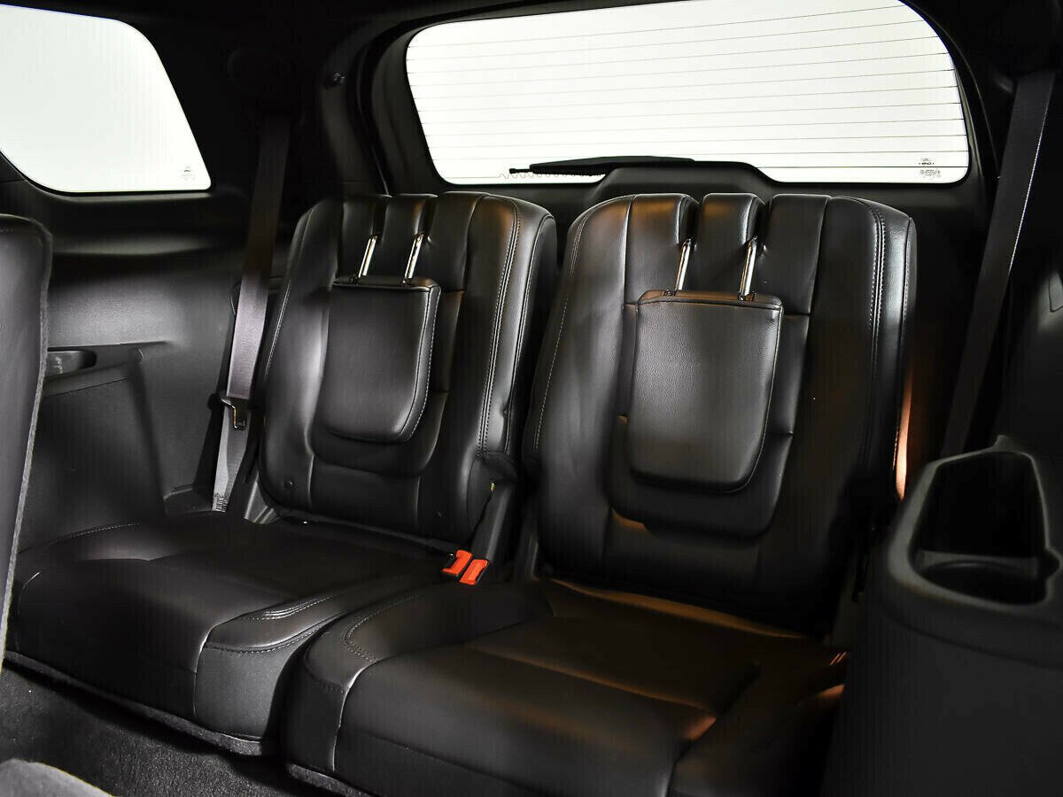 Ford Explorer, 3.5 л, АТ, 2015 фото 17